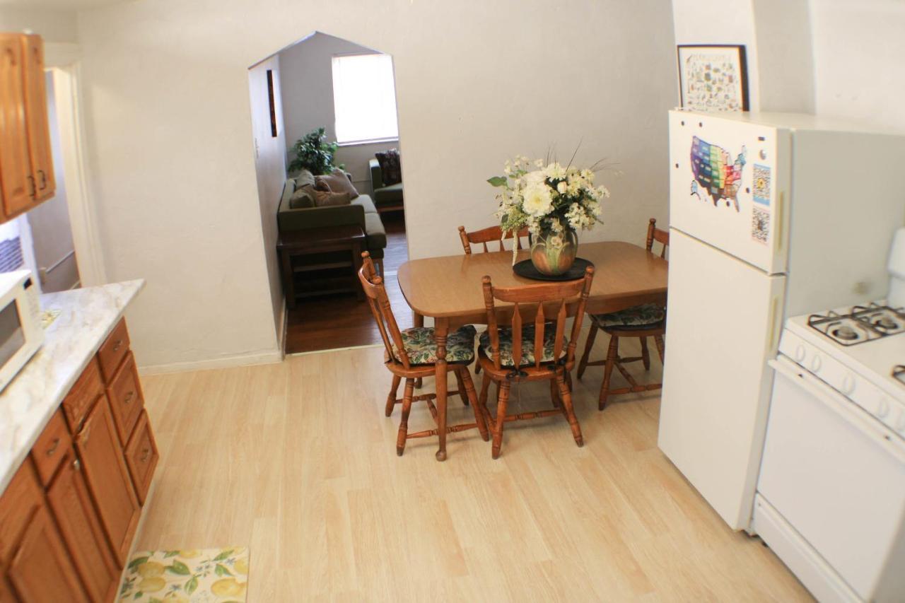 3 Bedroom Southside Pad - Sleeps 8 - Amazing Location Pittsburgh Exterior foto